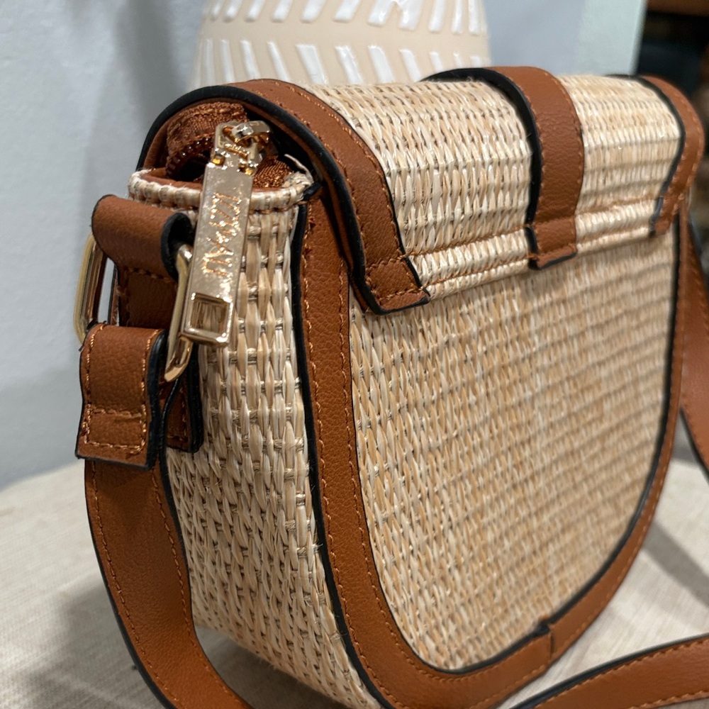 Brown and Tan Woven Crossbody Bag - Picture 4 of 5